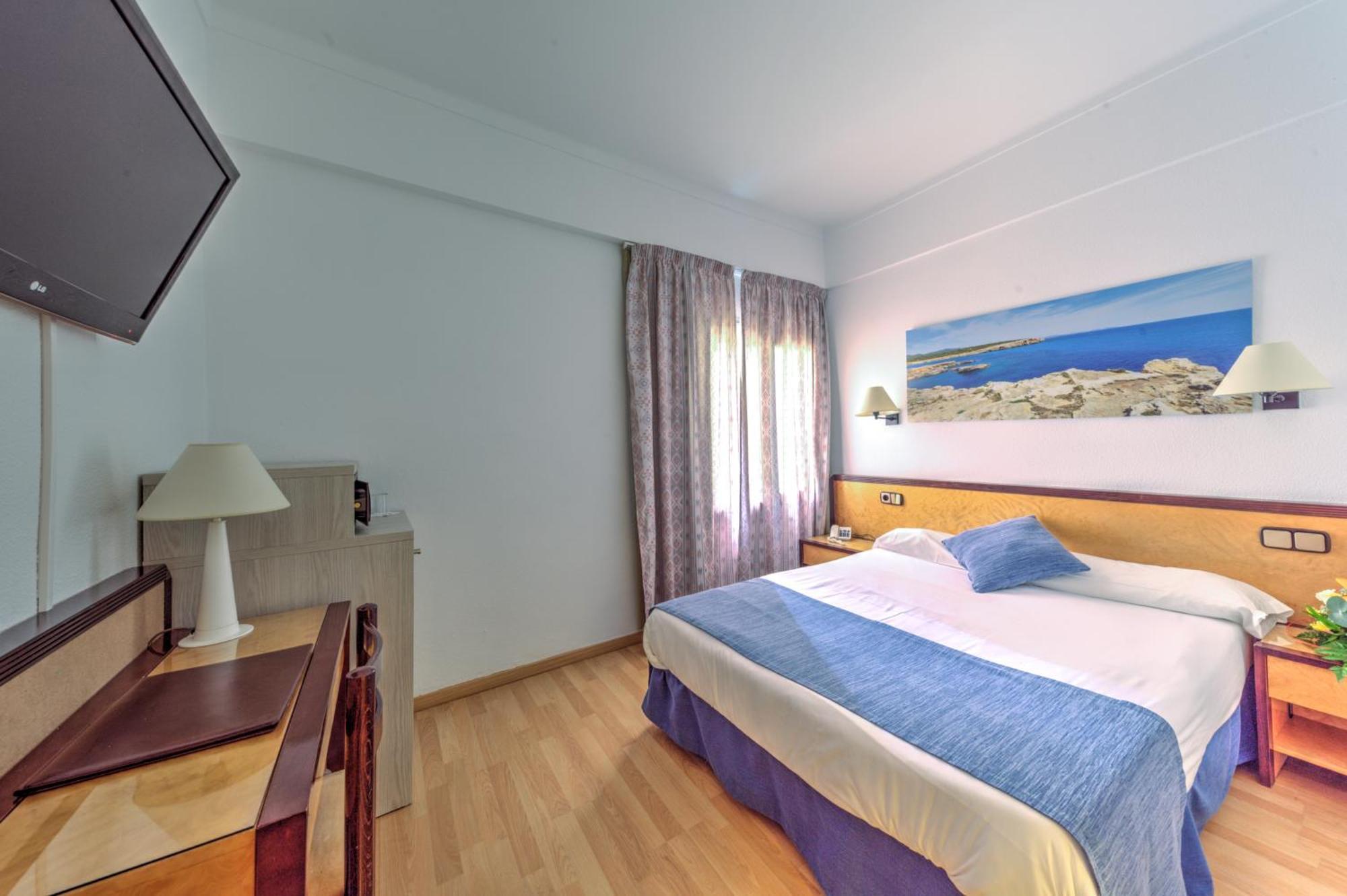 Hotel Voramar Cala Millor  Bilik gambar